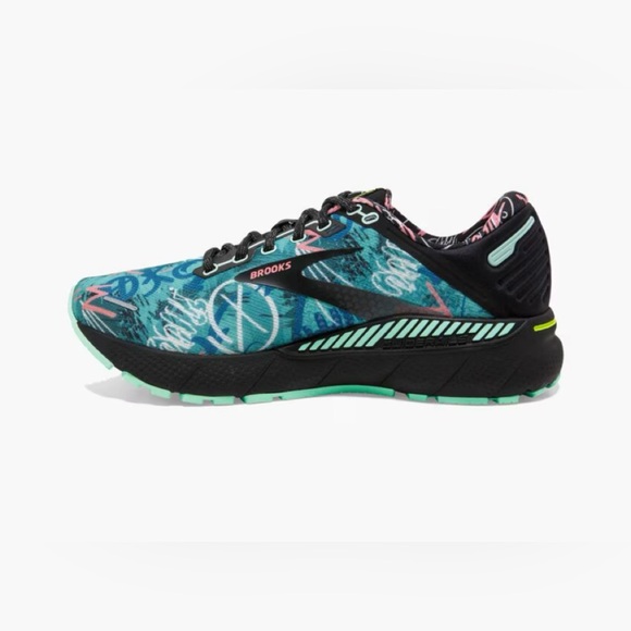 Brooks Adrenaline GTS women’s running shoes in size 8. - Picture 7 of 9